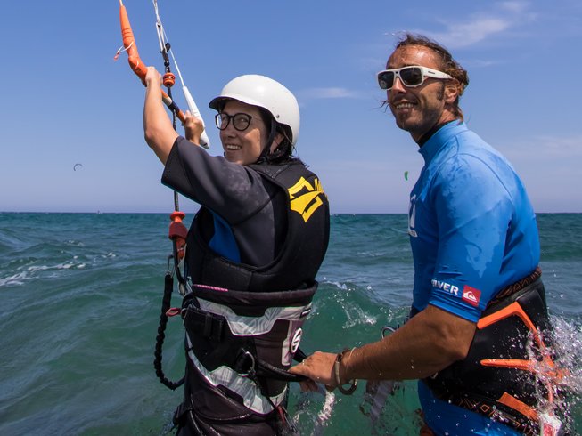 Kitesurfing lesson in Cyprus