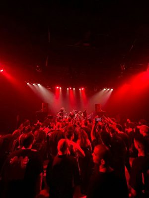 Live music crowd — illustrative photo for Fengaros Festival