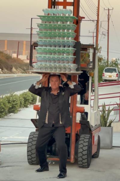 511 glasses. One head.